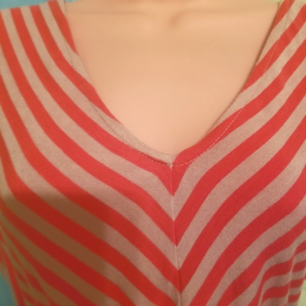 Charlotte Russe Red & White Striped Patterned High Low Dress Size Small - Picture 3 of 10